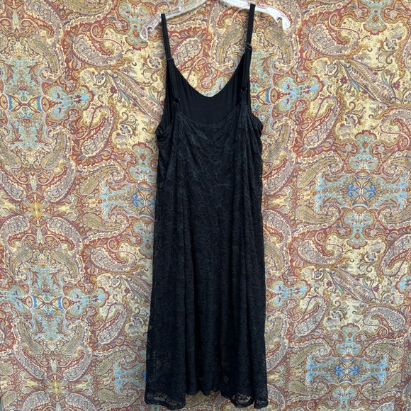 Torrid Black Lace Midi Dress, plus size 2X, XXL, 18 20 - Picture 4 of 9